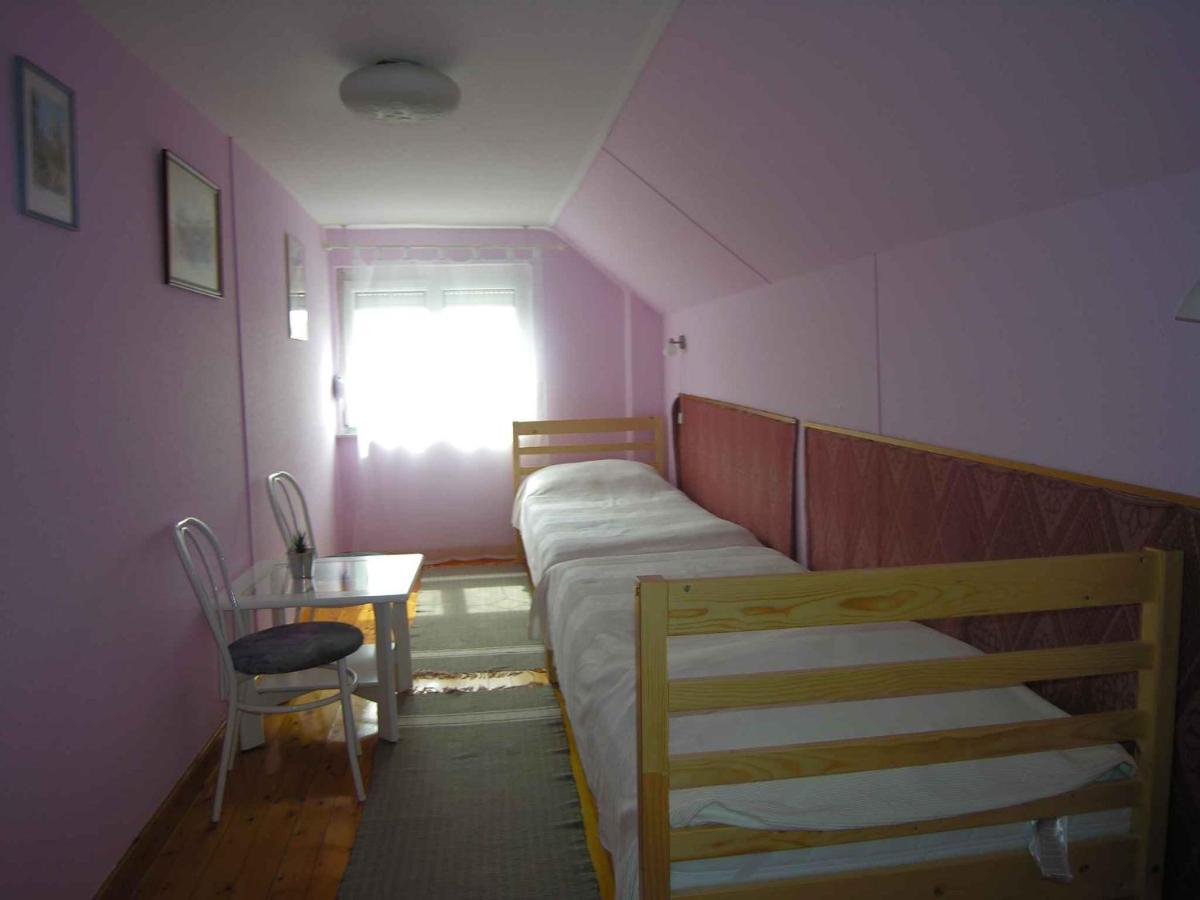 Apartment In Balatonlelle/Balaton 19144 المظهر الخارجي الصورة